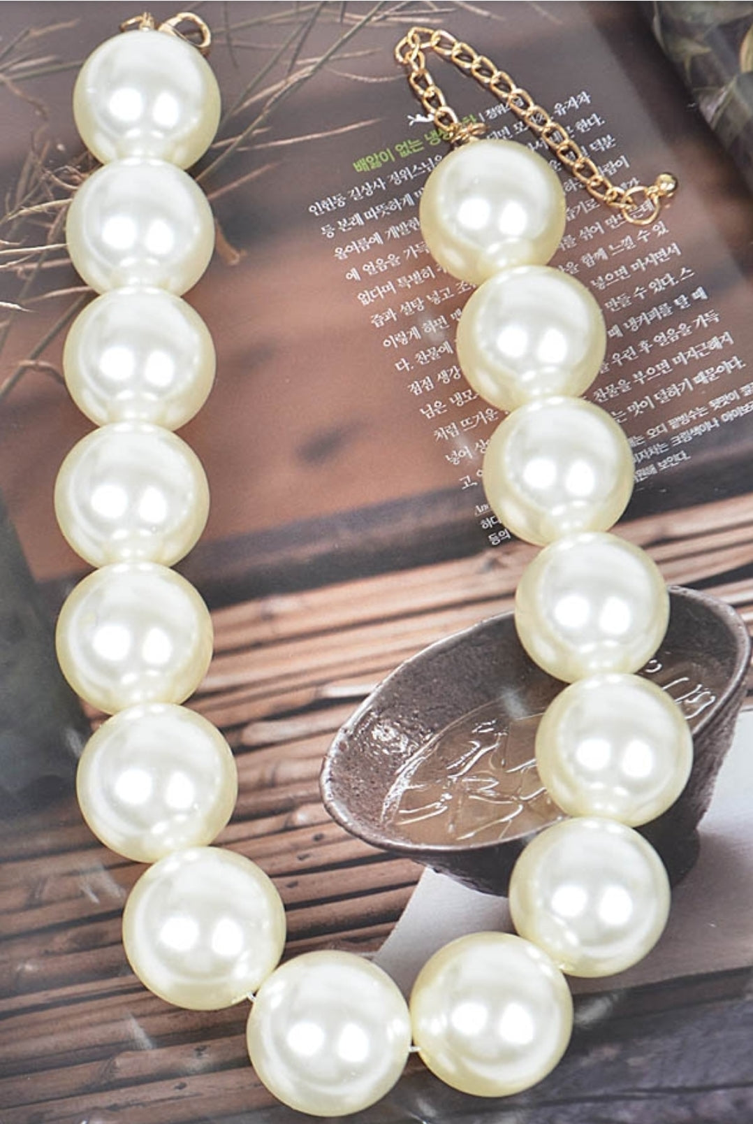 Necklace - Round Pearl/Ivory